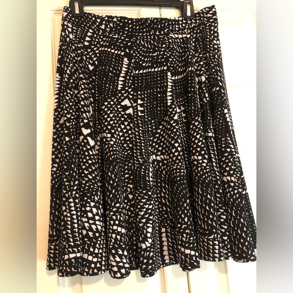 Grace Elements Size M. Comfy and cute 💁🏽‍♀️